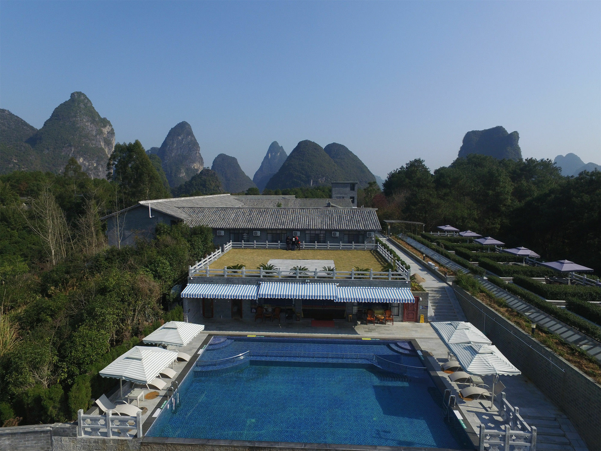 Yangshuo Mountain Top Retreat Dış mekan fotoğraf